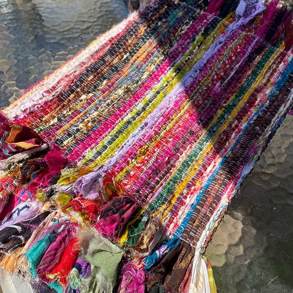 Table Runner - Picture 3 of 5